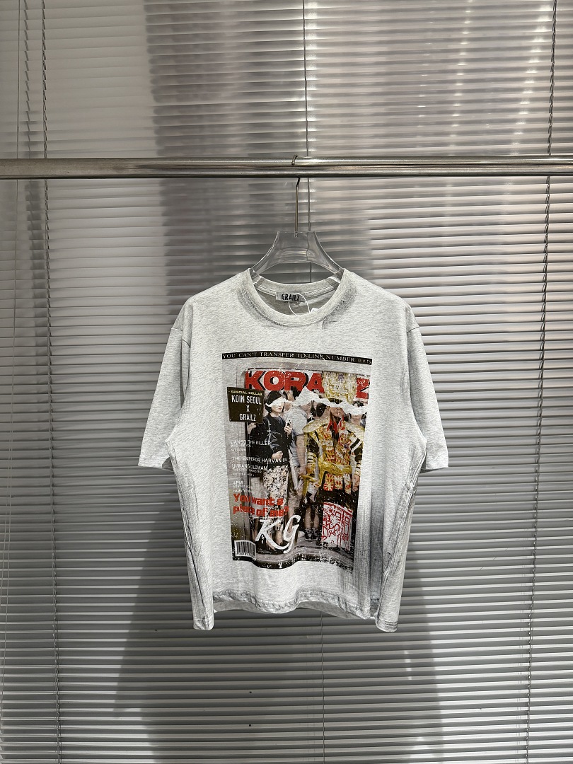 Streetwear Brand Magazine - 2026 여름 패션 브랜드 매거진 포스터